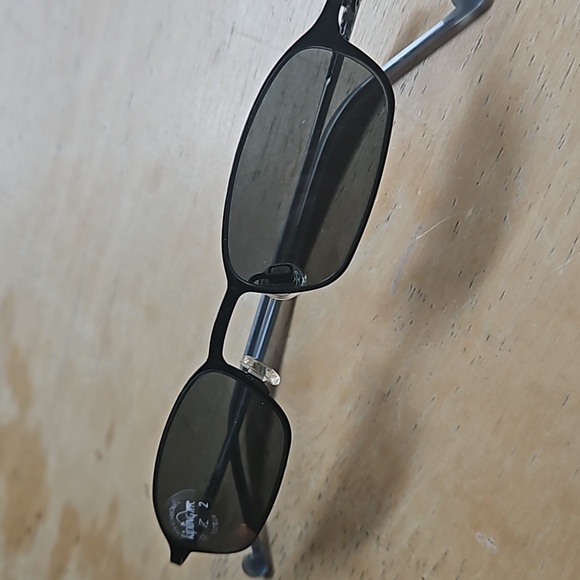 KIPLING SUNGLASSES - Picture 7 of 8